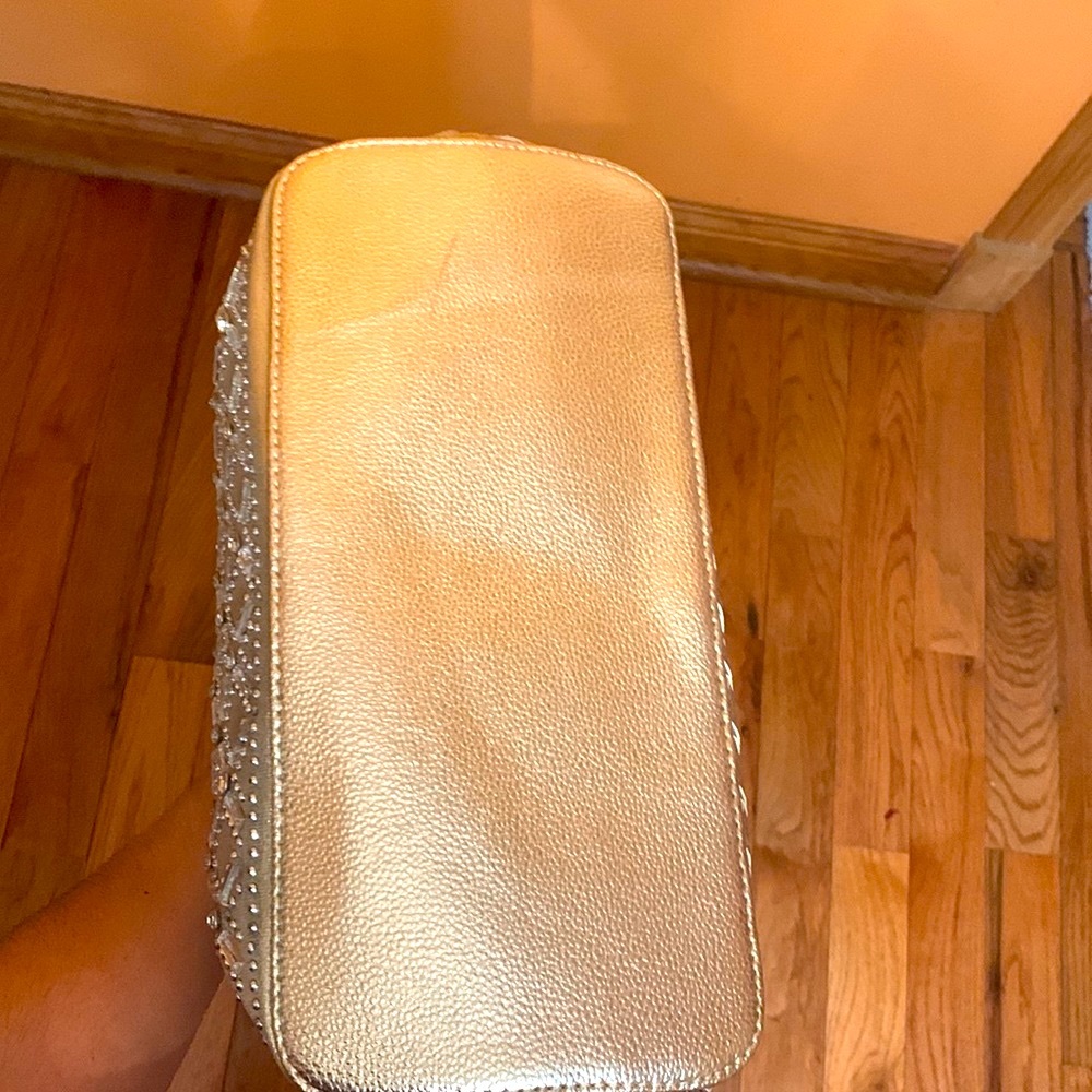 The Goddess in Gold! New! - Picture 11 of 11